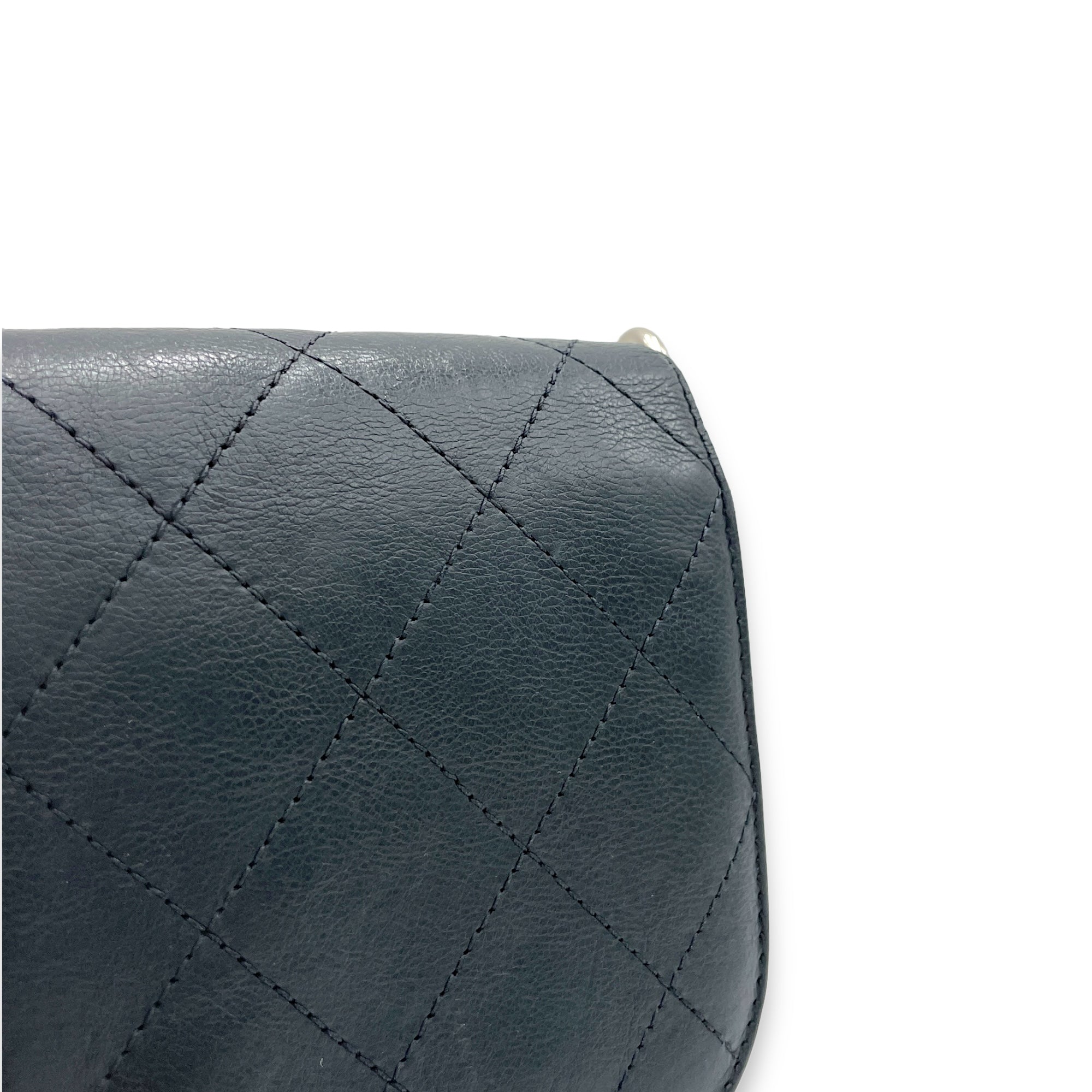 Classic Crossbody Bag Black in Calfskin, Gold hardware - Image 10