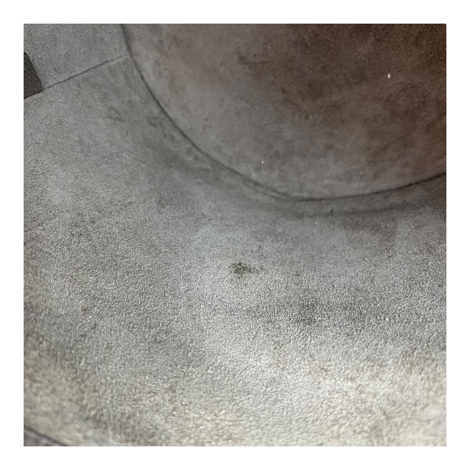 Bucket 16 Brown Top Handle Bag in Calfskin, Gold hardware - Image 9