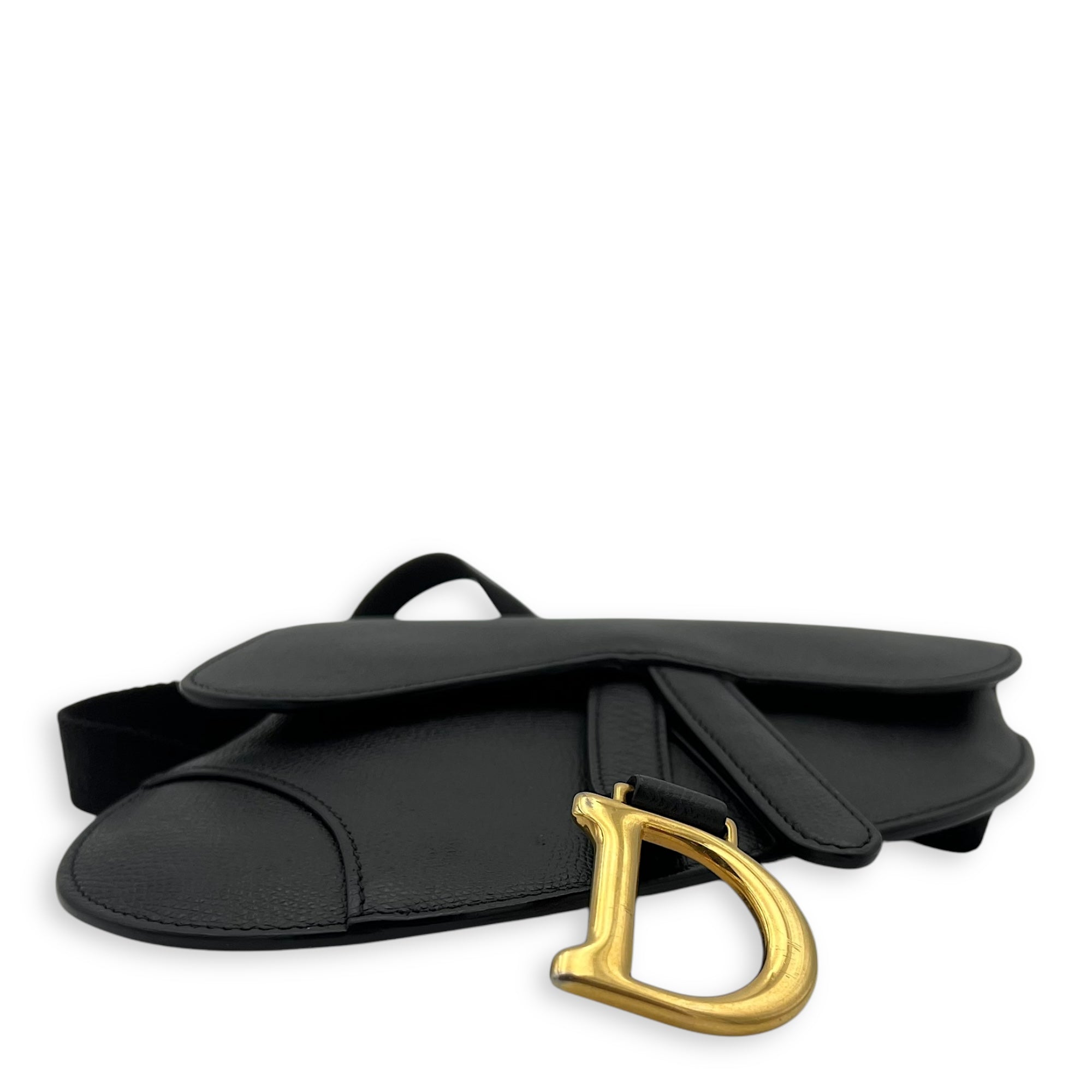 Saddle Belt Bag Black in Calfskin, Gold hardware - Image 6