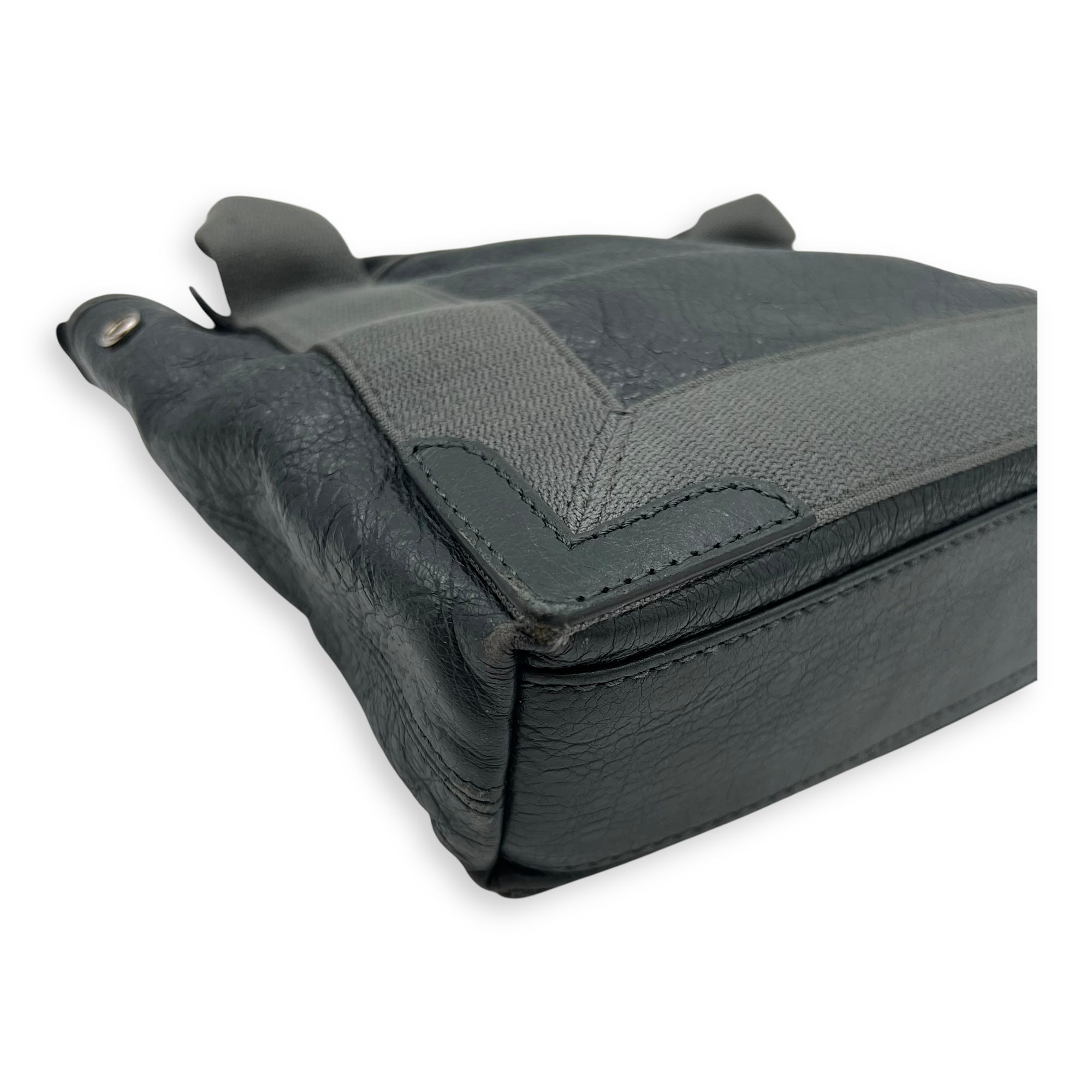 Cabas XS Grey Tote Bag in Calfskin, Silver hardware - Image 12