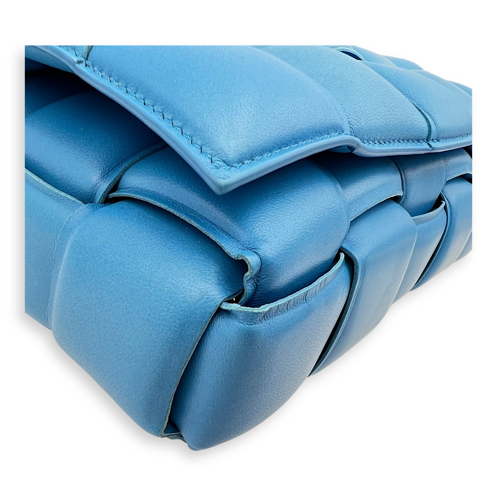 Cassette Crossbody Bag Blue in Lambskin, Gold hardware - Image 8