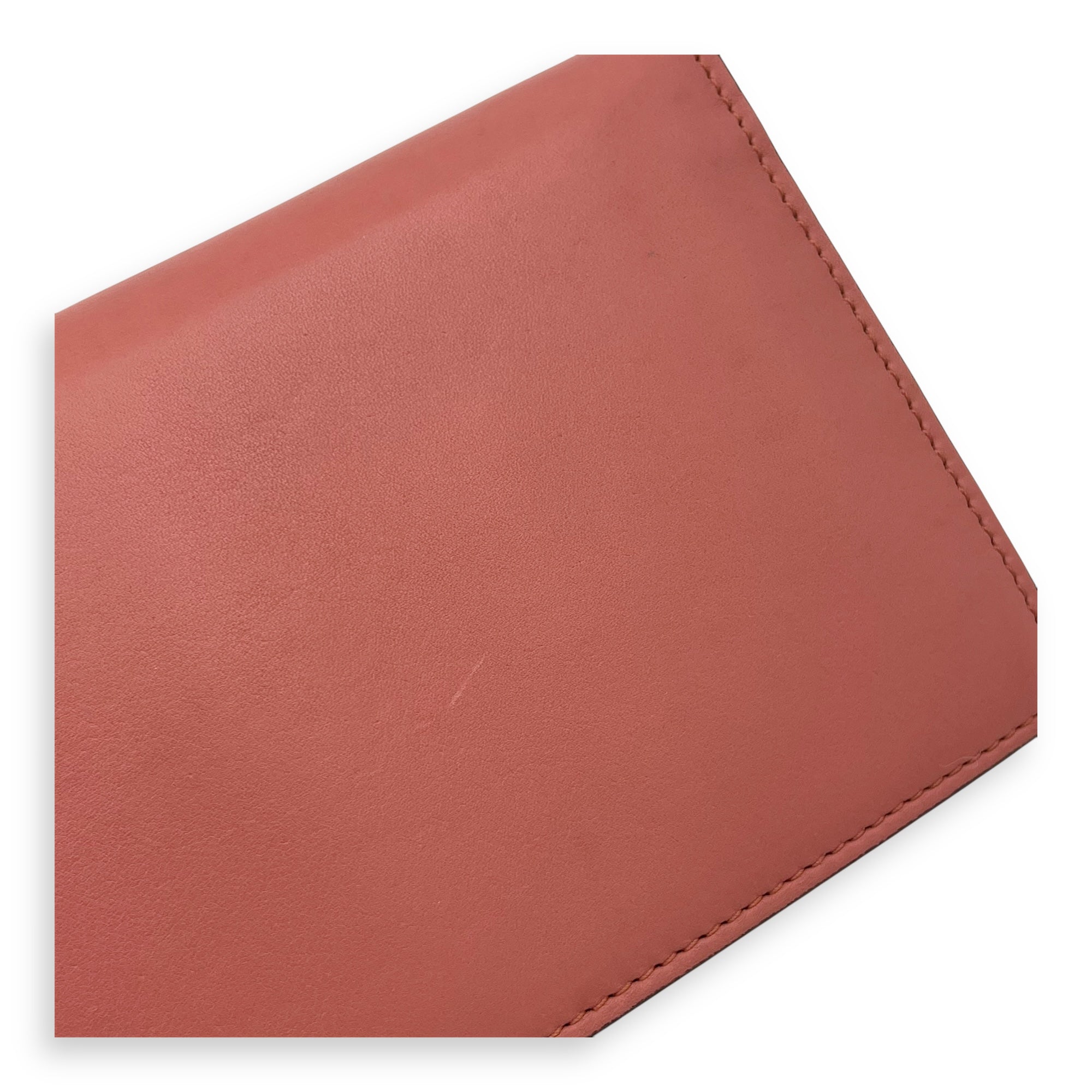 Interlocking G Crossbody Bag Red in Calfskin, Gold hardware - Image 9