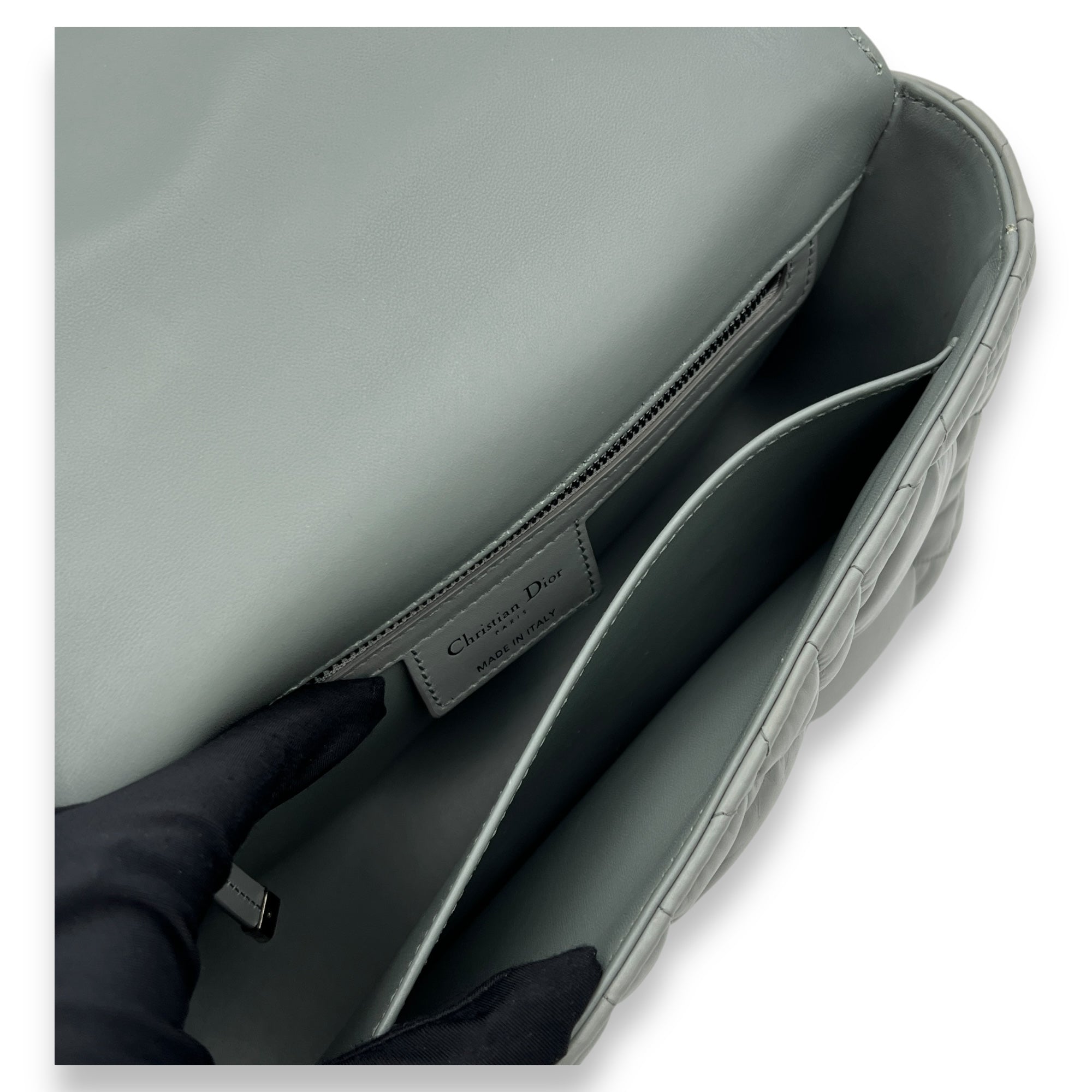 Caro Medium Grey Shoulder Bag in Lambskin, Silver hardware - Image 12