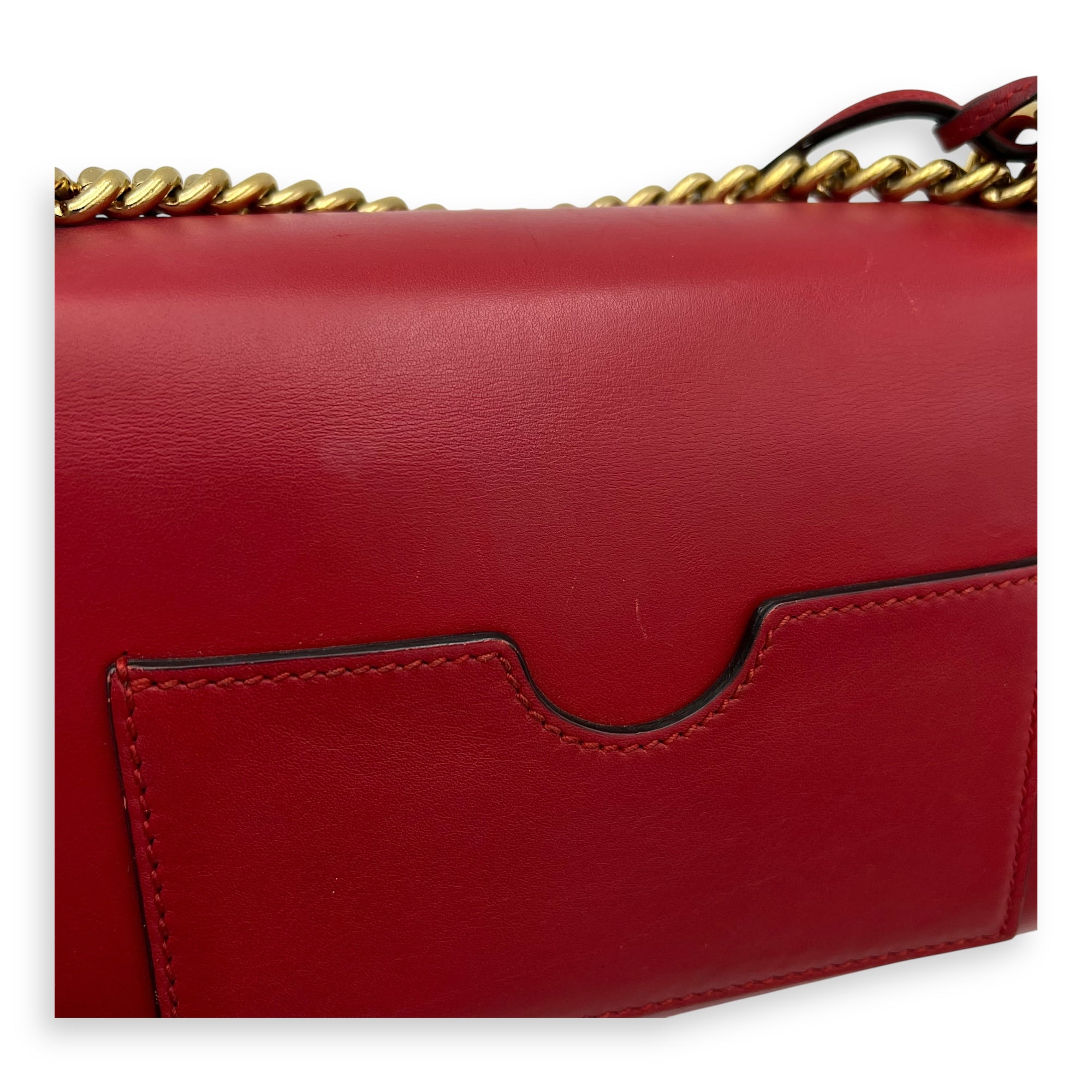 Padlock Shoulder Bag Red in Calfskin, Gold hardware - Image 10