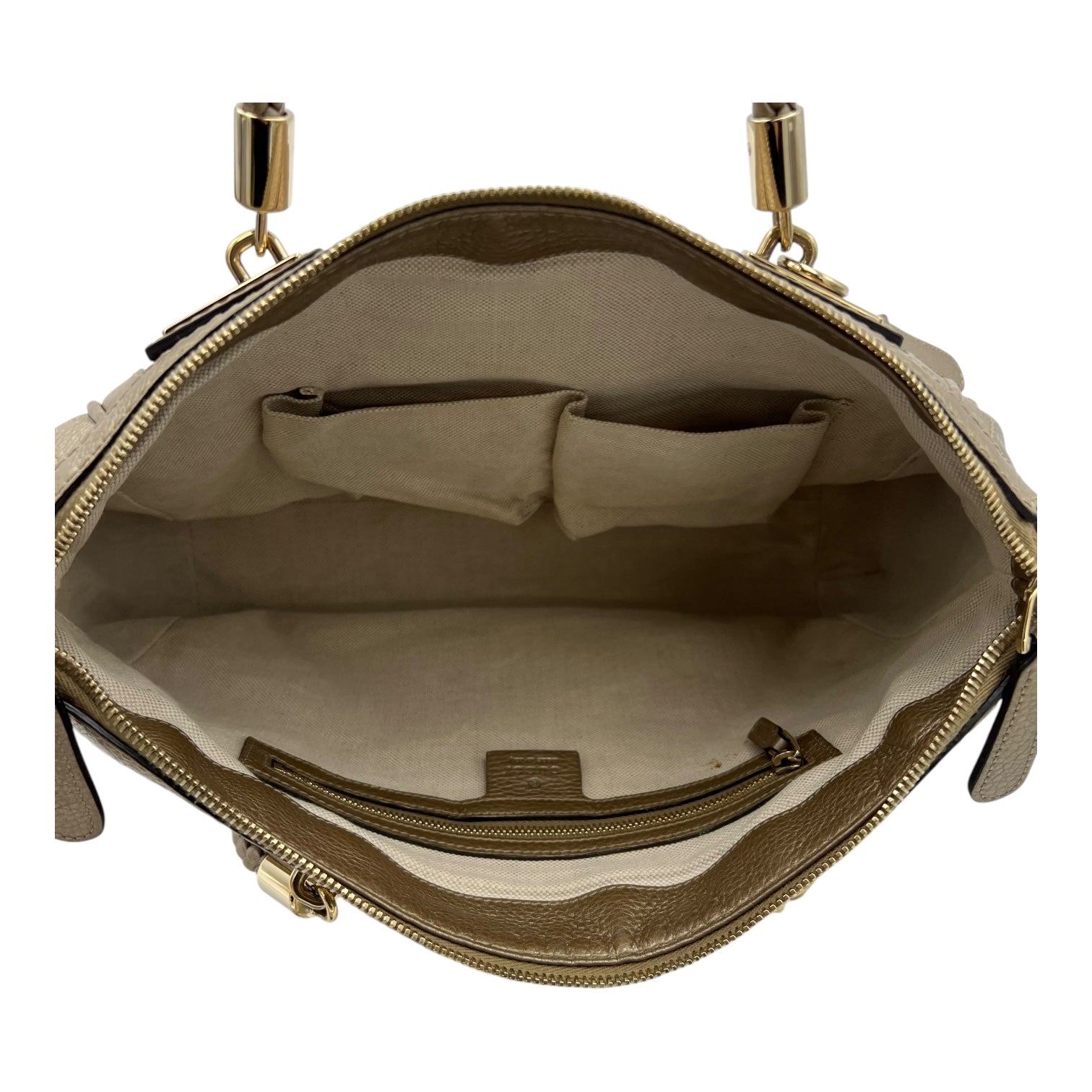 Twist Shoulder Bag Gold in Calfskin, Gold hardware - Image 7