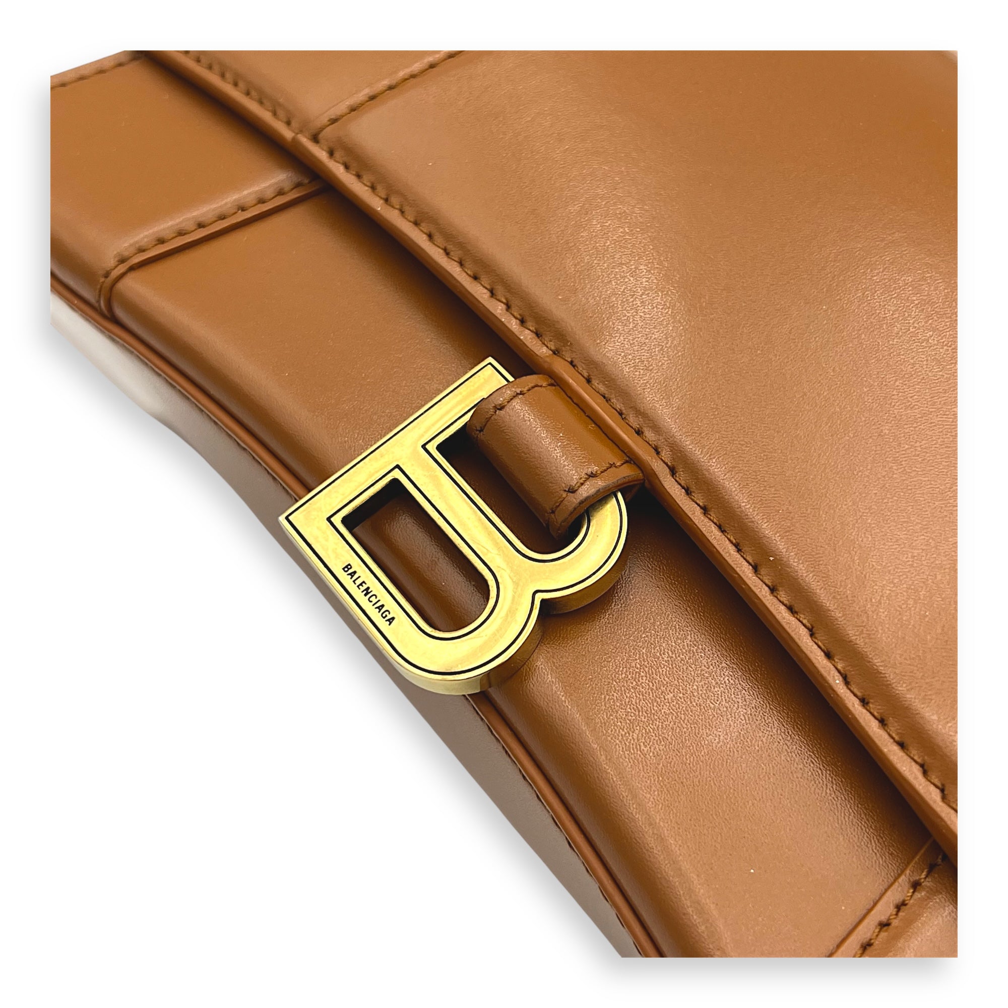 Hourglass Top Handle Bag Small Brown in Calfskin, Gold hardware - Image 11